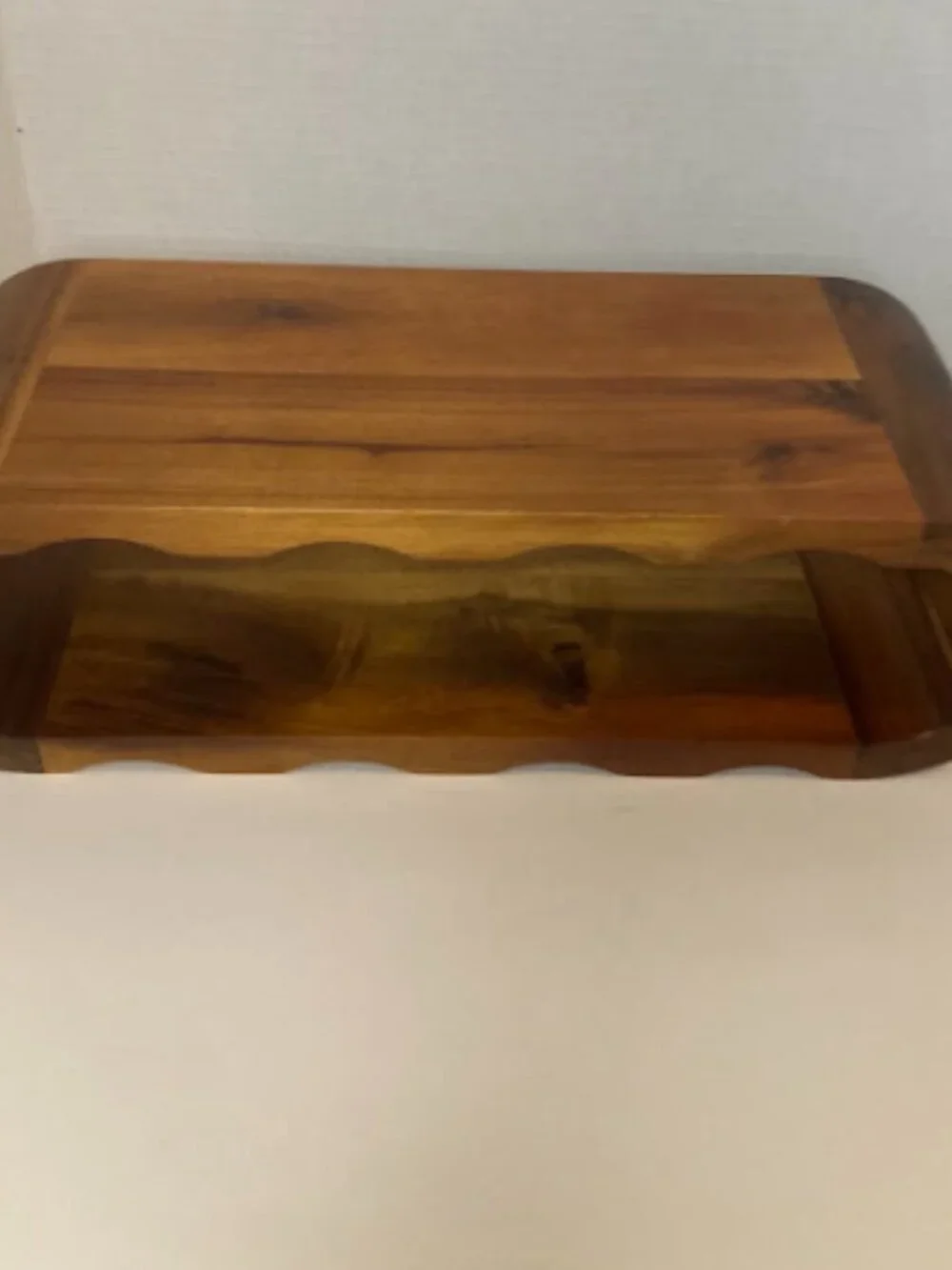 Freestanding 8 Bottle Wood Wine Rack